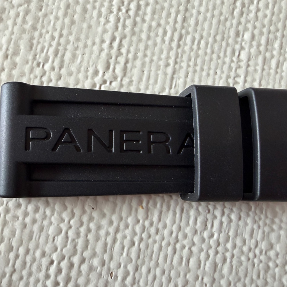 Panerai Black Rubber Strap Accessory MX0011QQ - BRAND NEW in Bag - Picture 7 of 16